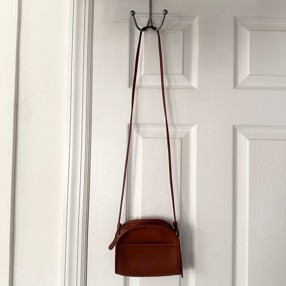 Coach Vintage 90s Abby 9017 Saddle Cognac Glove Tan Mini Crossbody Bag USA